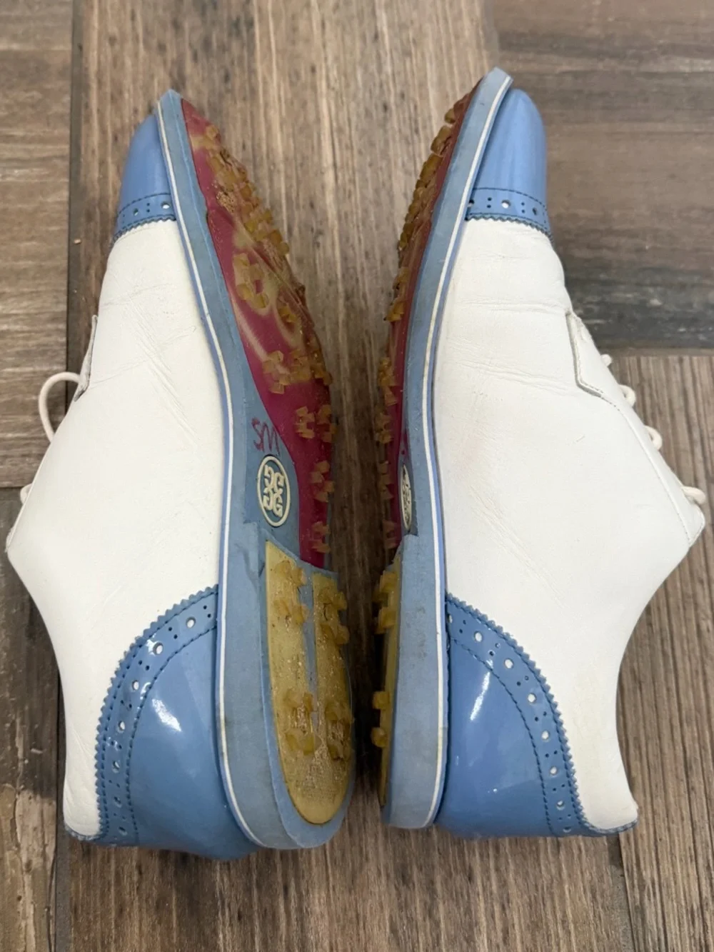 FORE Women's Cap Toe Gallivanter golf shoes size 9.5